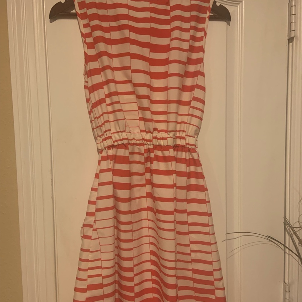 Dress - Picture 4 of 4